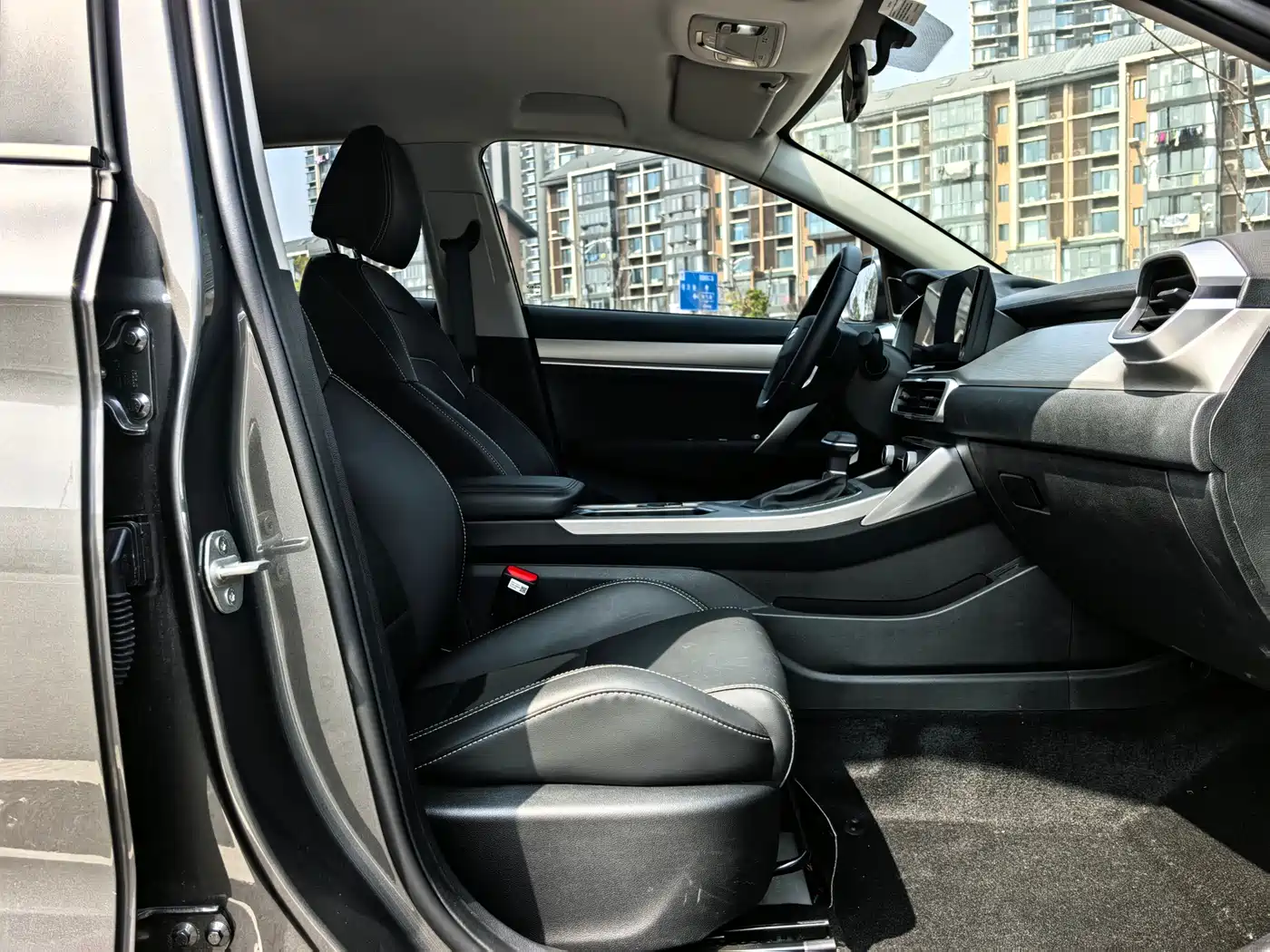 GEELY AUTOMOBILE BINYUE