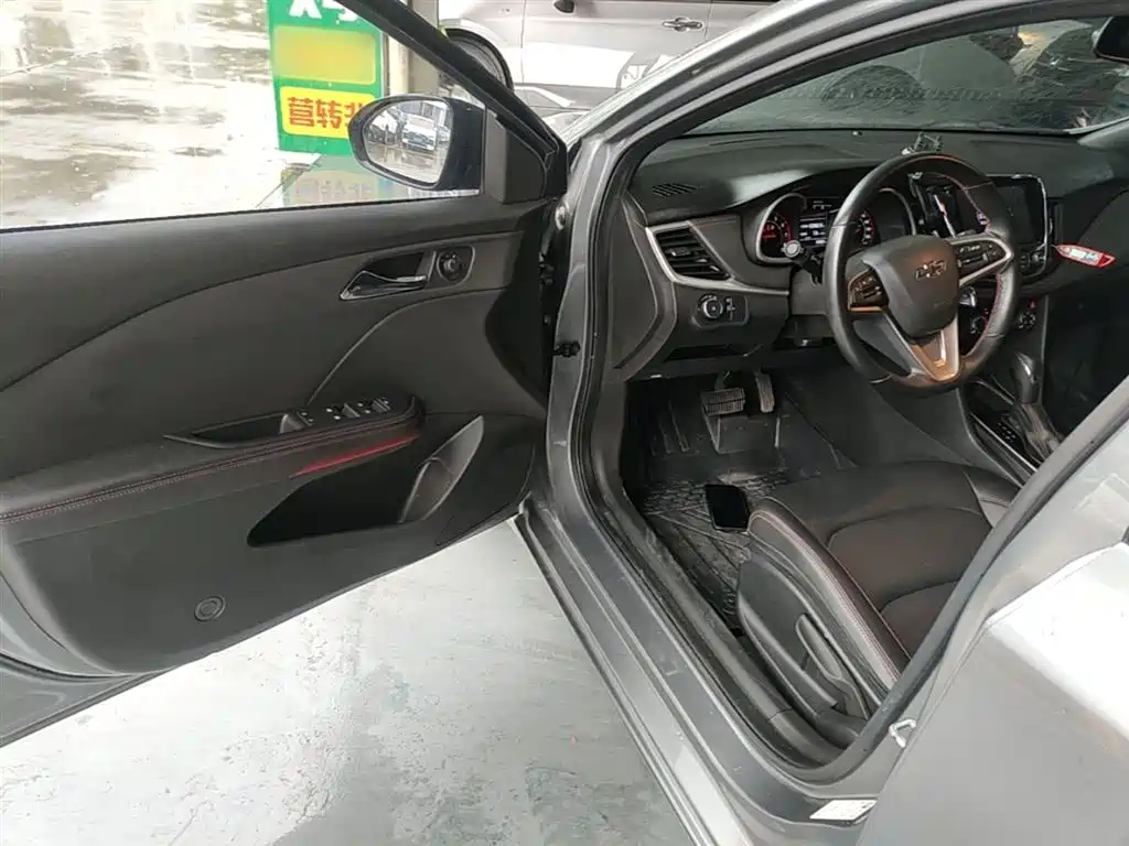Chevrolet Monza 2020 Mild Hybrid RS 330T Automatic Smooth Edition фото 16