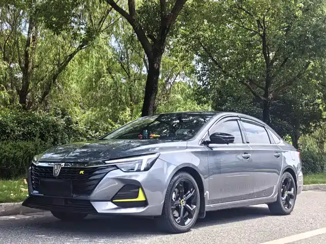  Roewe Roewe i6 MAX 2020 300TGI Auto Cool Panoramic Sunroof Edition