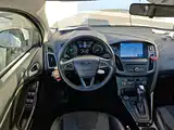 Фото 11 - Ford Focus