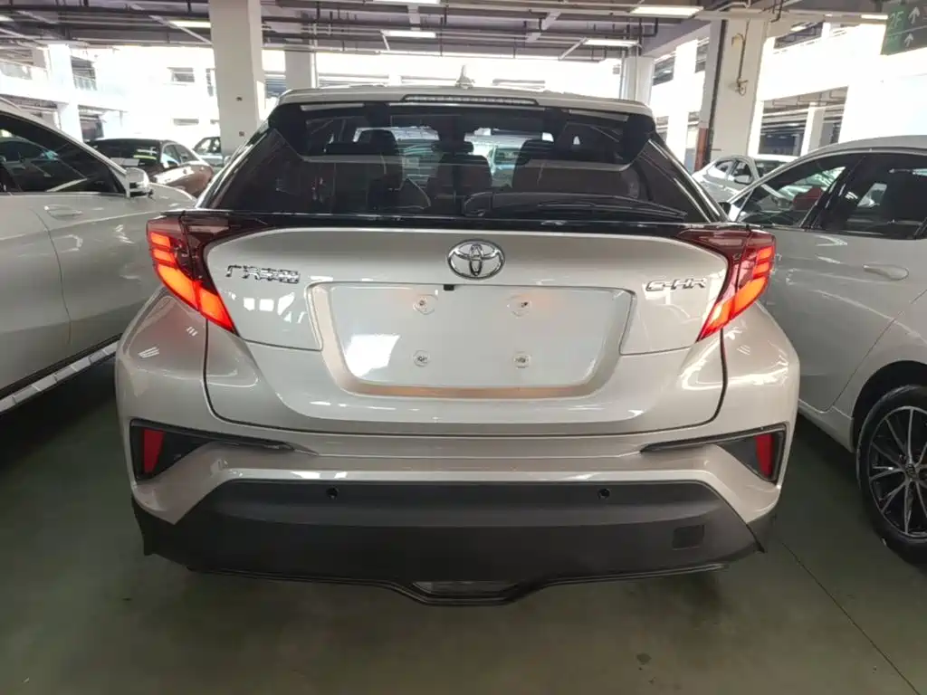 Toyota C-HR 2022 2021 2.0L Luxury Edition