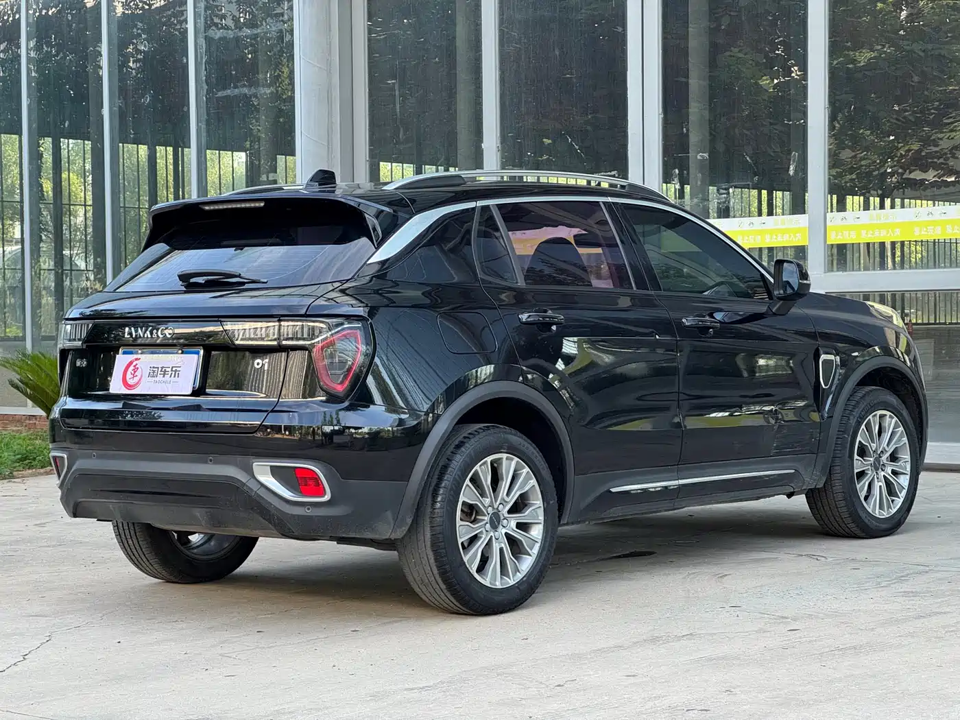 Lynk & Co 01 2019 2.0T 2WD Type Version China VI фото 18