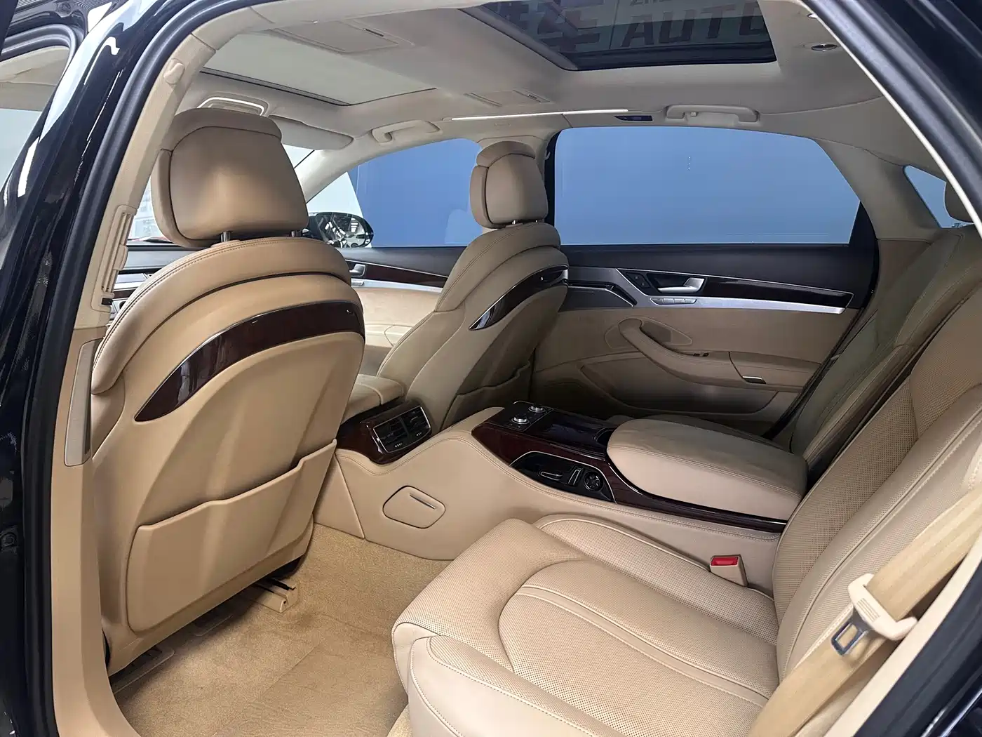 Audi A8 2012 A8L 45 TFSI quattro Luxury фото 9