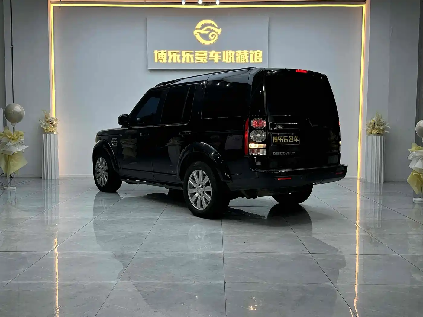 Land Rover Discovery 2015 3.0 SDV6 HSE Diesel фото 23