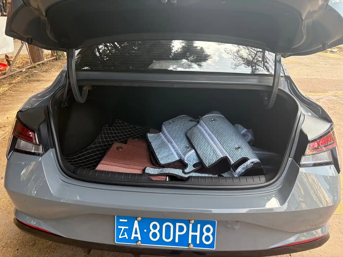 Hyundai Elantra 2022 240TGDi DCT LUX Premium Edition фото 6