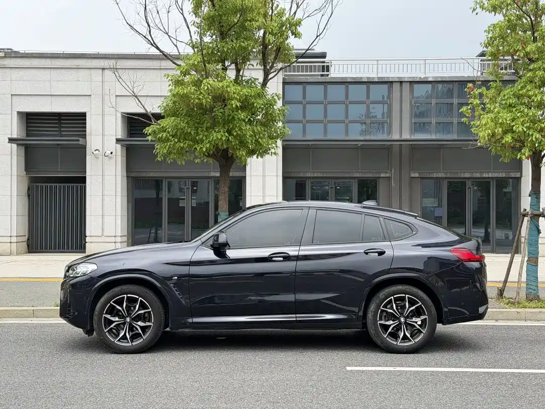 BMW X4 2024 2022 xDrive 25i M Sport Package