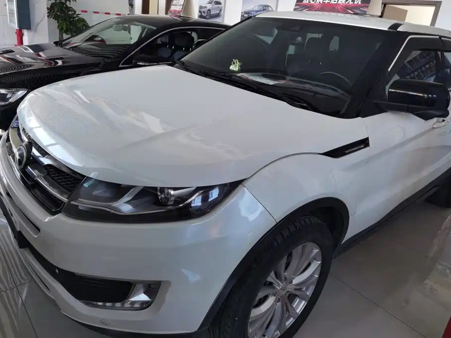 2017 Landwind X7