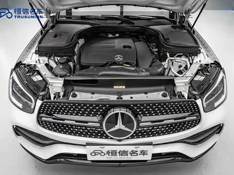 Mercedes-Benz GLC Coupe 2021 GLC 260 4MATIC Coupe SUV фото 21