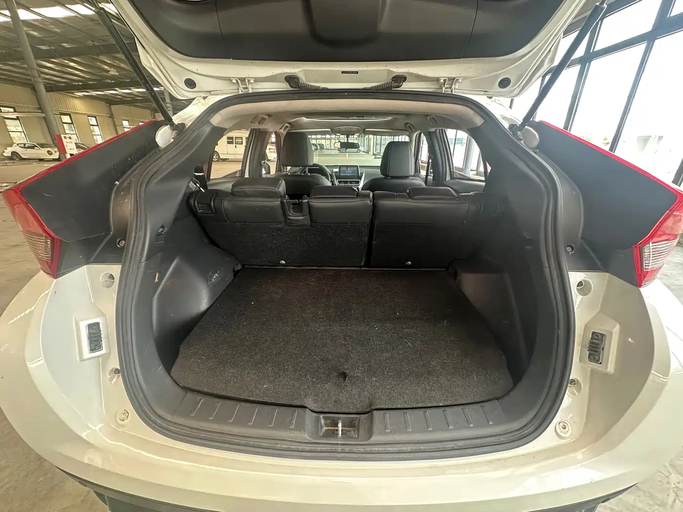 Mitsubishi Eclipse Cross 2019 1.5T CVT 2WD Dream Edition China VI фото 9