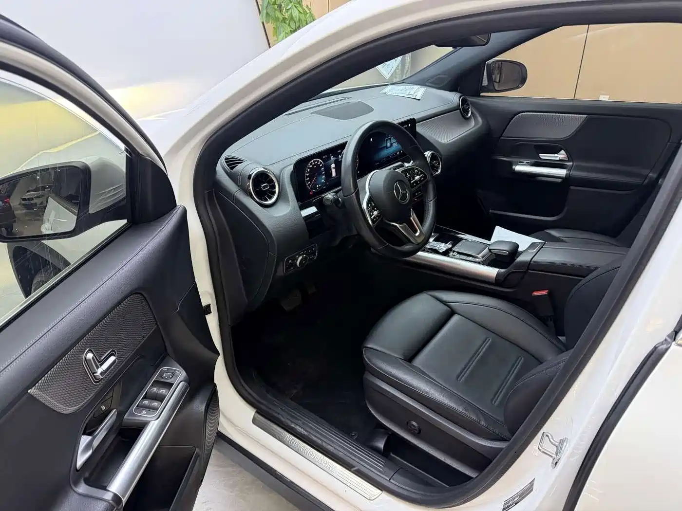 Mercedes-Benz GLA 2023 2023 GLA 200