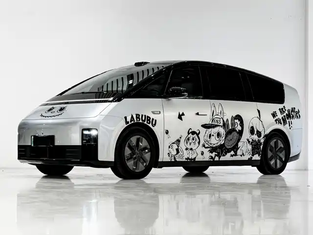 Li Auto MEGA 2025