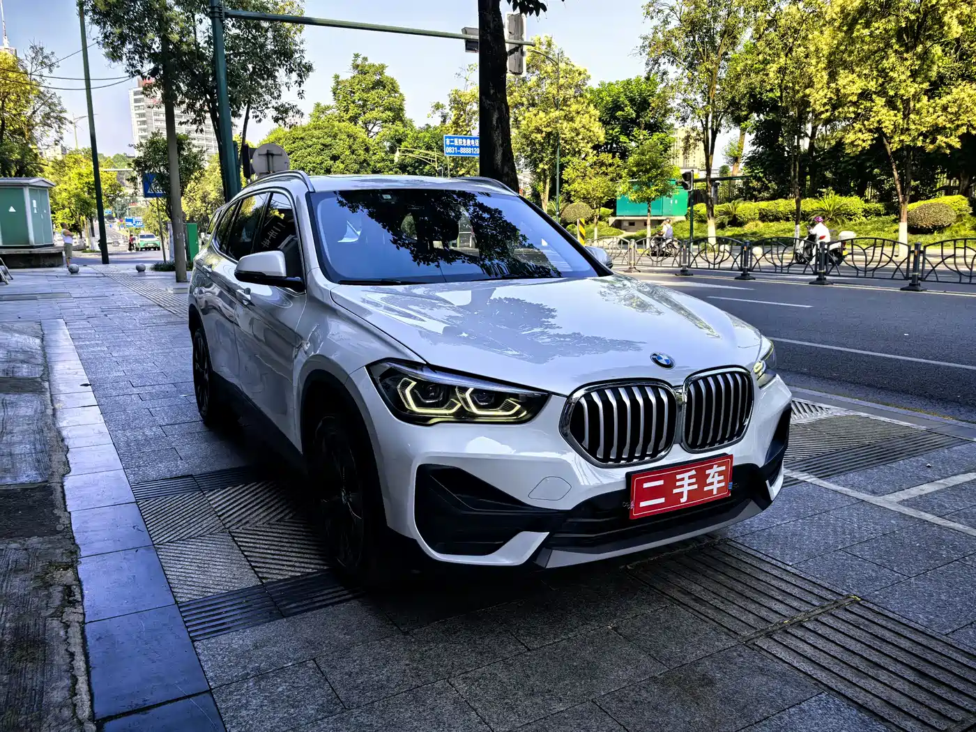 BMW X1 2021 sDrive20Li Fashion фото 3