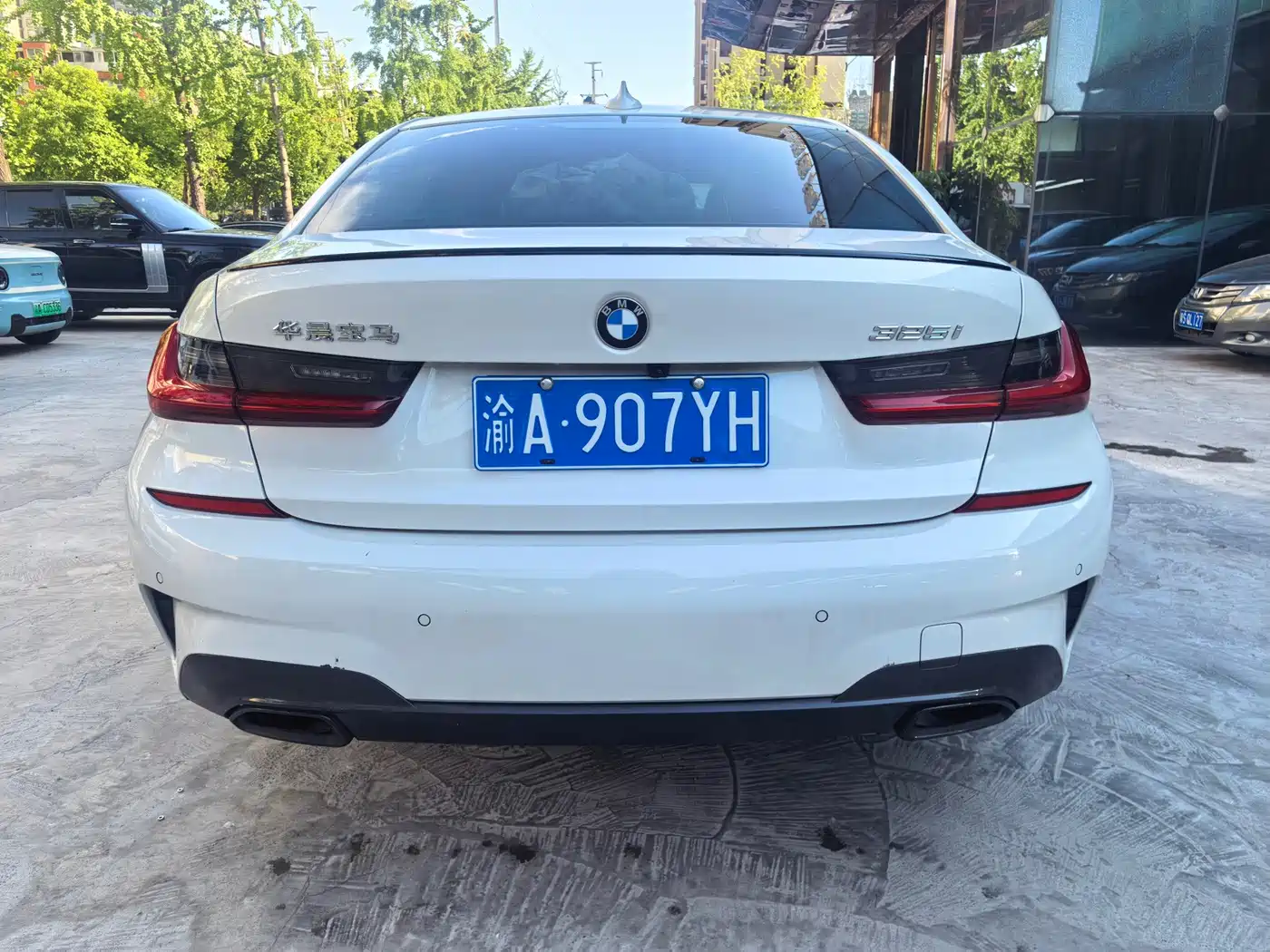 Фото 11 - BMW 3 Series