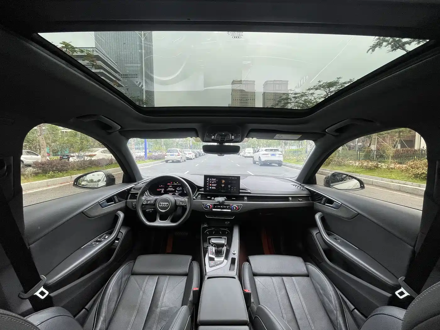 Audi A4L 2023 40 TFSI quattro Luxury Sport фото 9