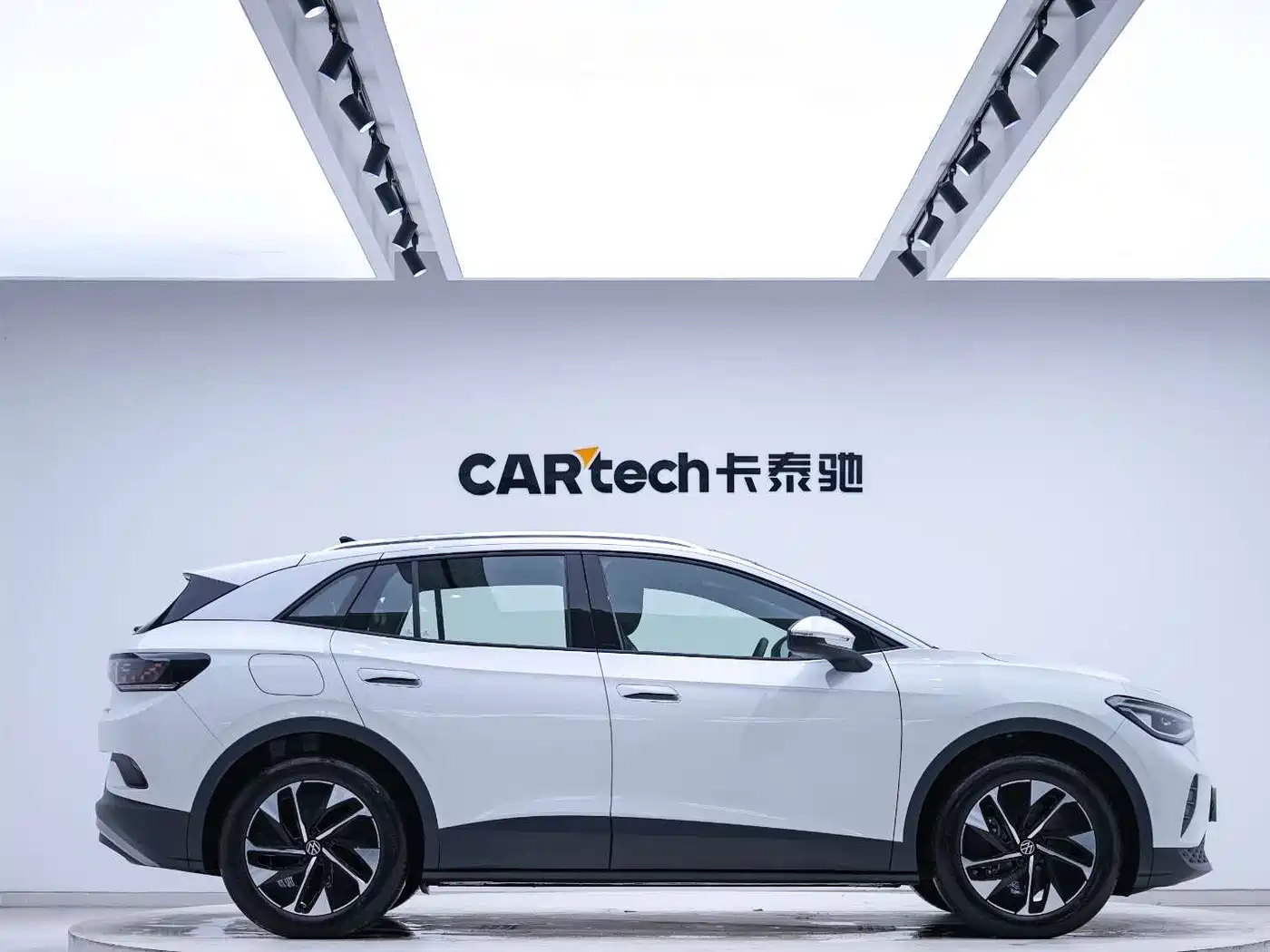 VOLKSWAGEN ID.4 CROZZ