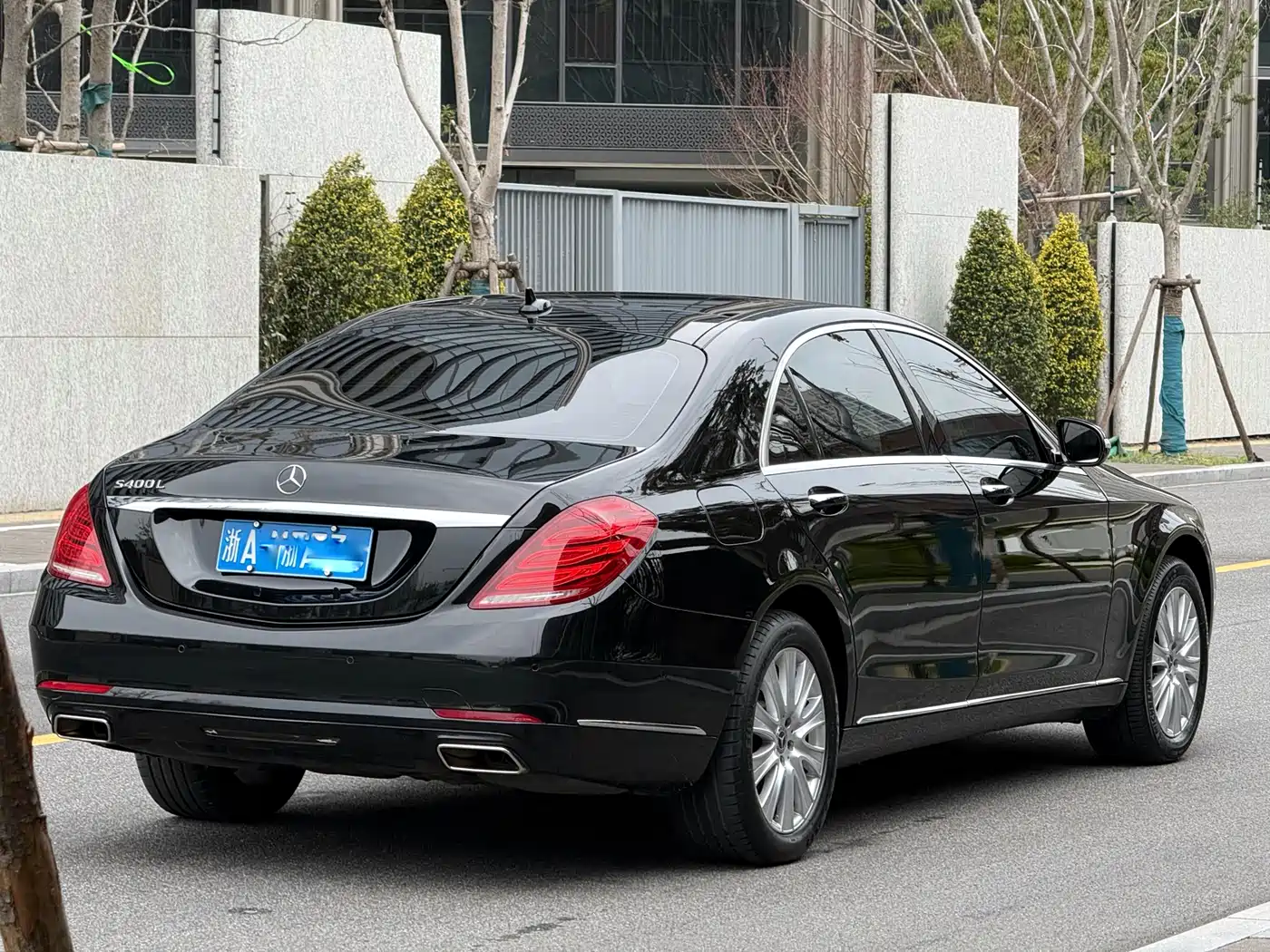 Mercedes-Benz S-Class 2017 S 320 L Business Upgrade Edition фото 15