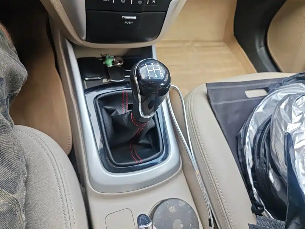Changan Eado 2014 2014 1.6L Manual Luxury