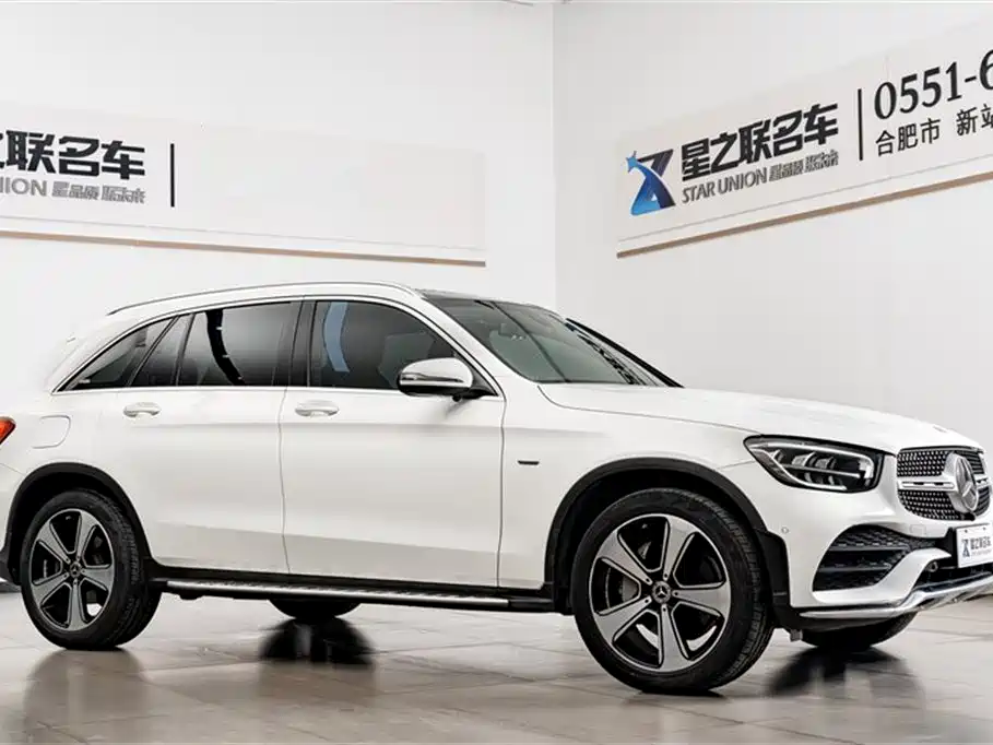 Mercedes-Benz GLC 2022 Facelift GLC 300 L 4MATIC Dynamic Collector's Edition фото 6