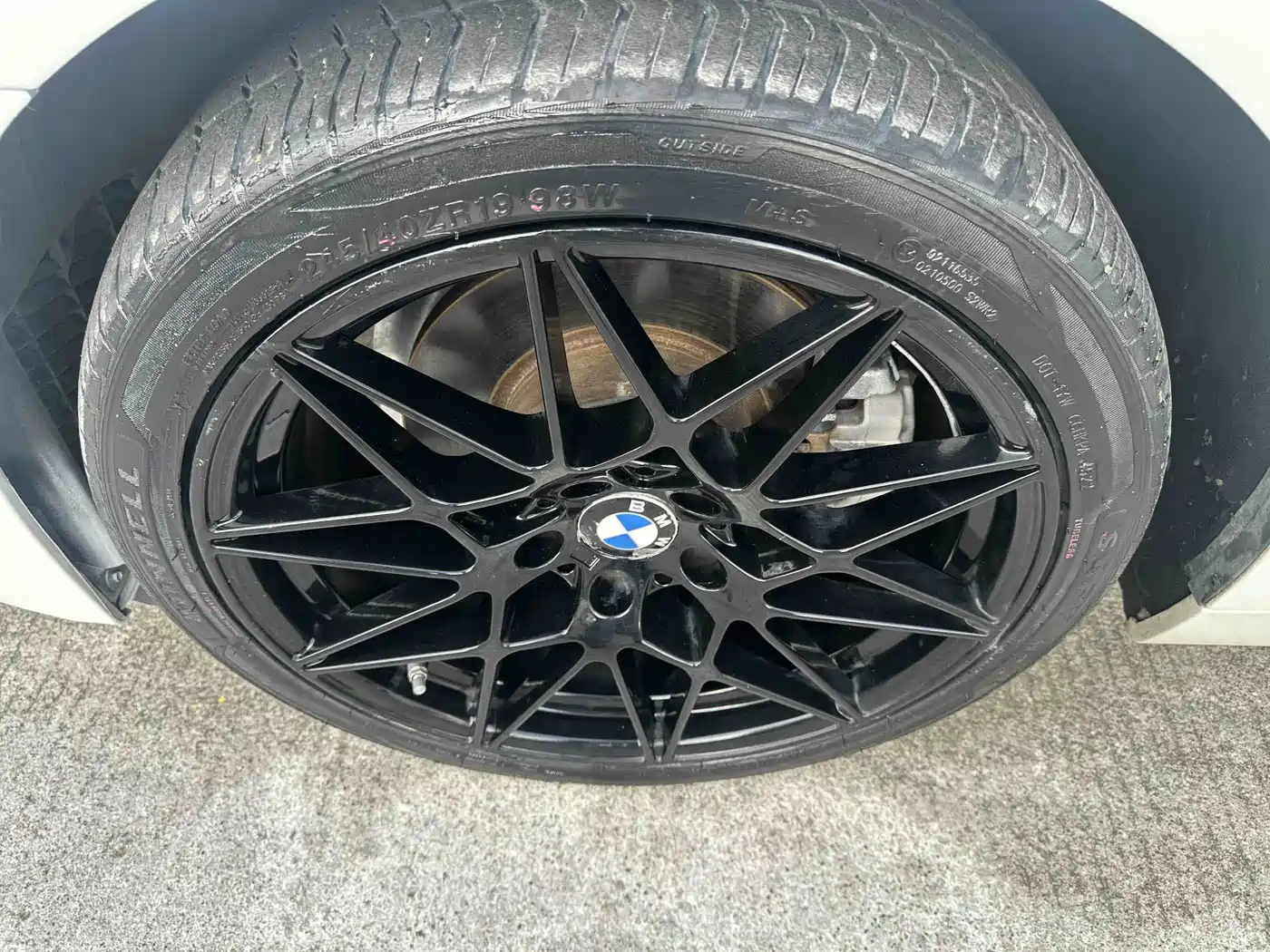 BMW 5 Series 2014 525Li Leading фото 14