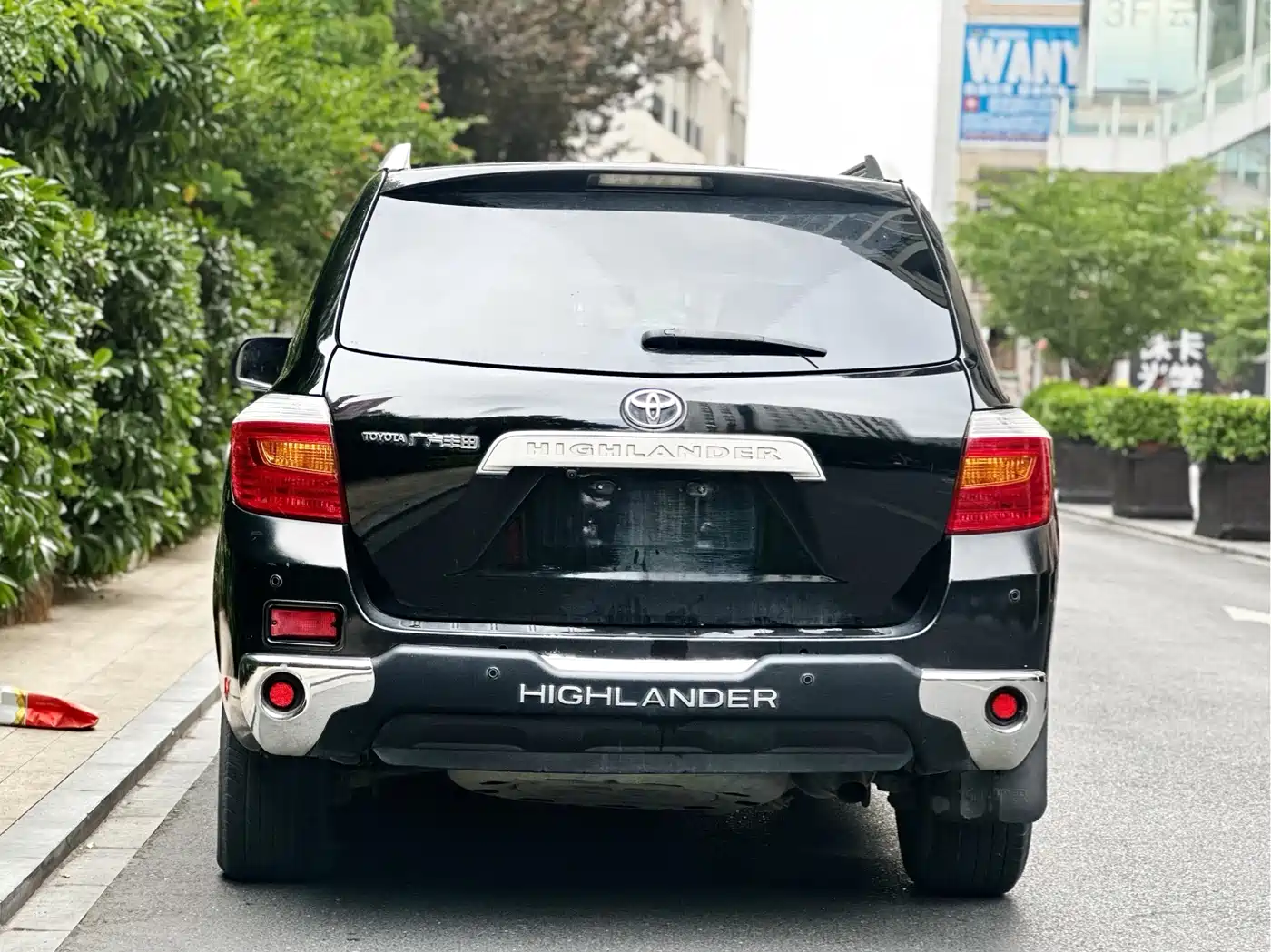 Toyota Highlander 2011 2.7L 2WD 5-seat Elite фото 5