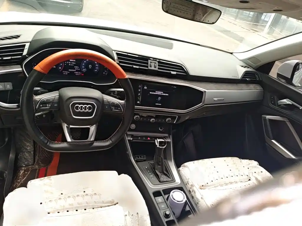 Фото 10 - Audi Q3