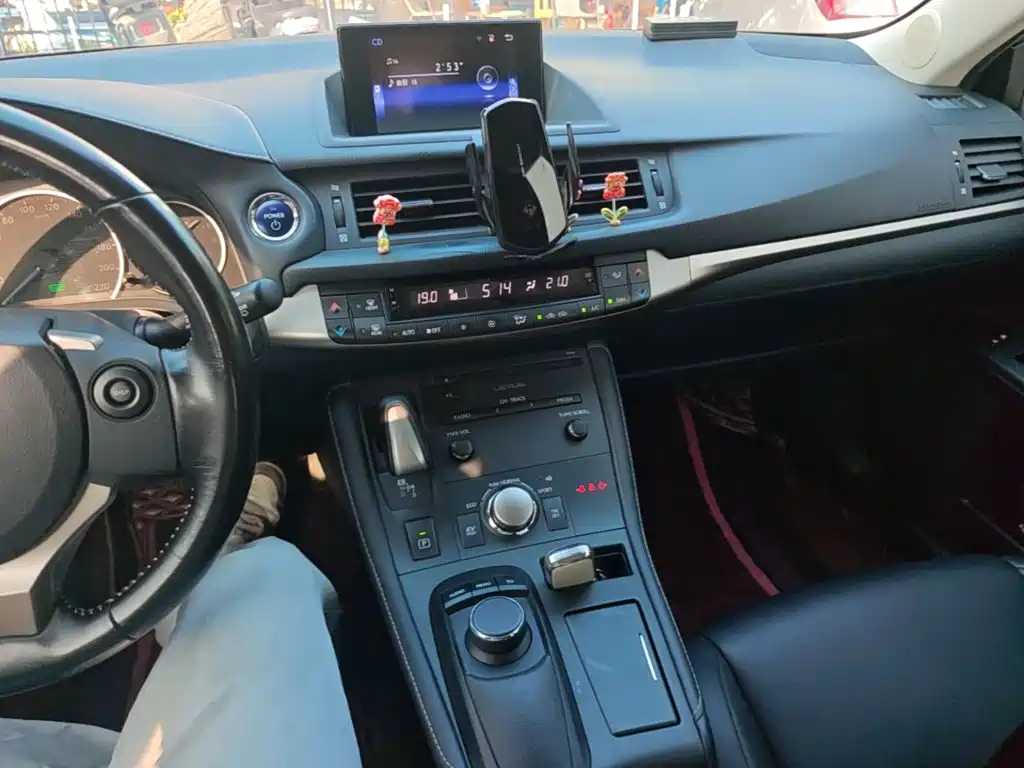 Lexus CT 2018 2017 CT200h Comfort (Single Color, China V)