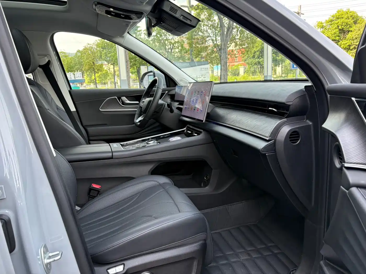 Chery Fengyun Fengyun T9 2025 2024 120 Long Range Comfort 5-seater NMC