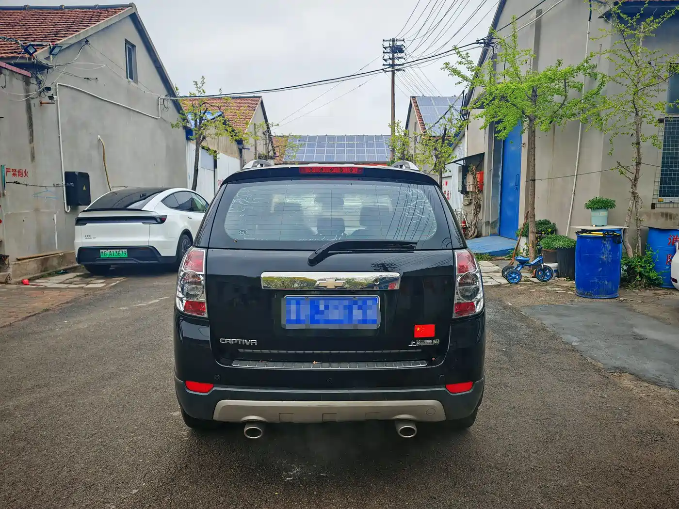 Chevrolet Captiva 2012 Model 2.4L 2WD Urban Edition 5-Seater фото 16