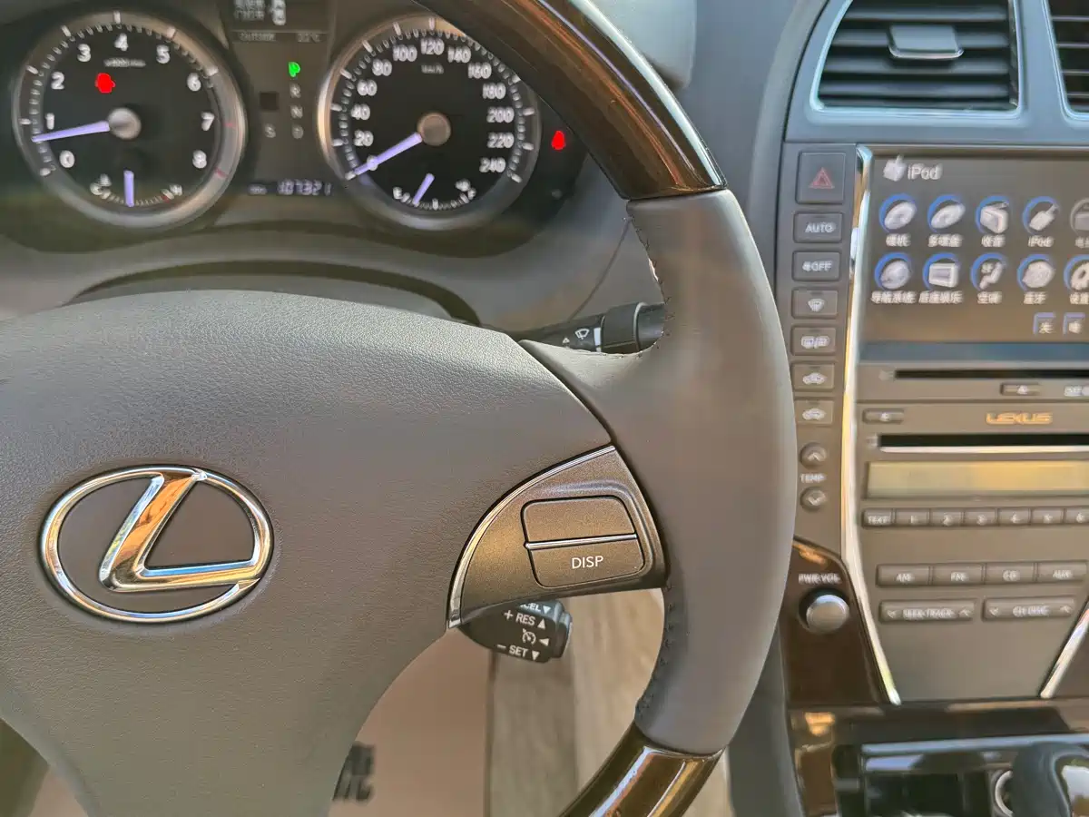 Lexus ES 2010 350 Luxury Edition фото 15