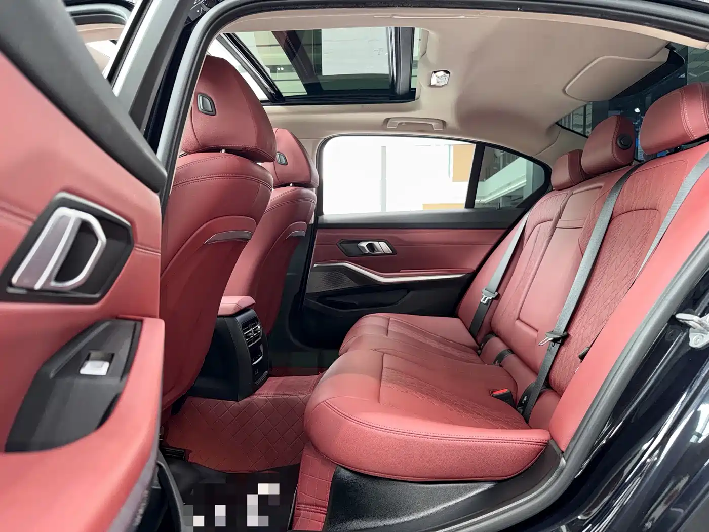 BMW 3 Series 2024 320Li M Sport Package фото 5