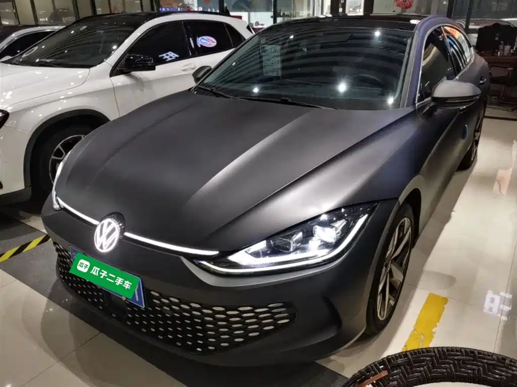 VOLKSWAGEN LINGDU