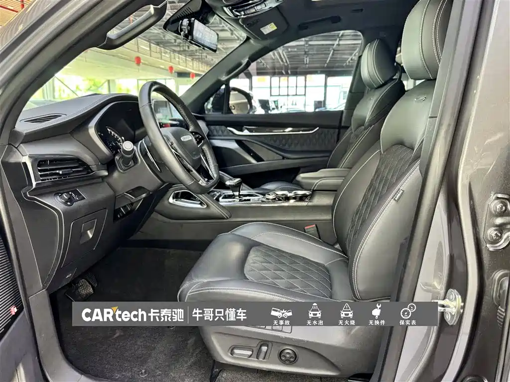 SAIC Maxus D90 Pro 2021 2.0T Gasoline AWD Flagship 7-Seater фото 17