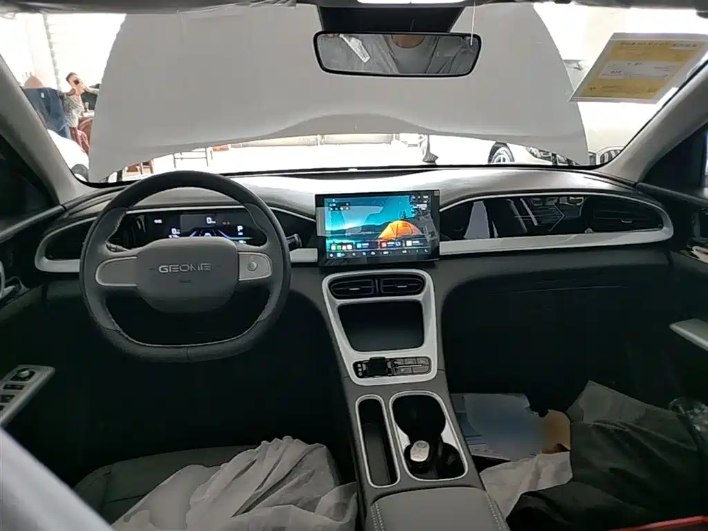 Geely Galaxy Starry Wish 2026 Edition 310km Youth Version фото 10