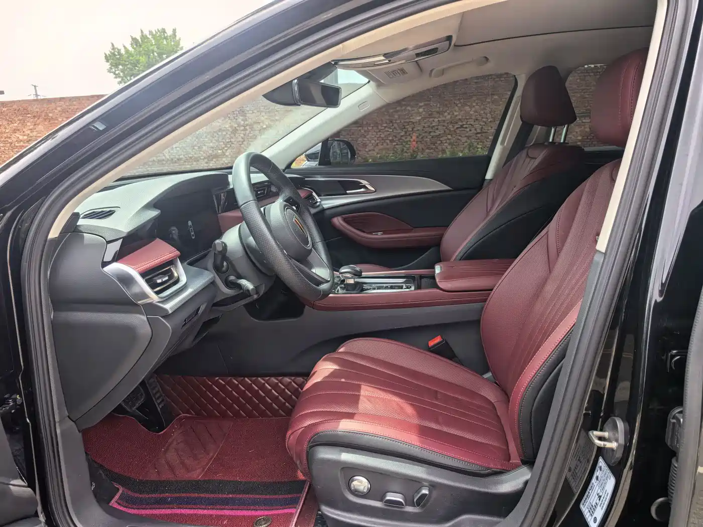 Hongqi H5 2024 2.0T Automatic Smart Connect Flag Smooth Edition фото 4