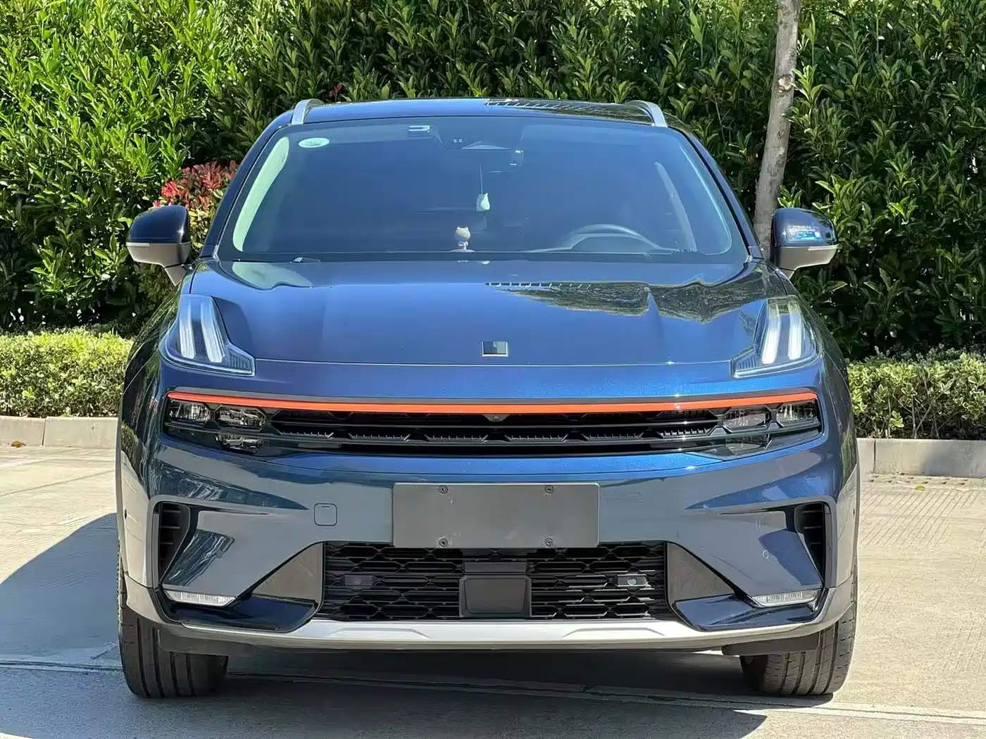 Lynk & Co 06 2020 1.5T Halo фото 2