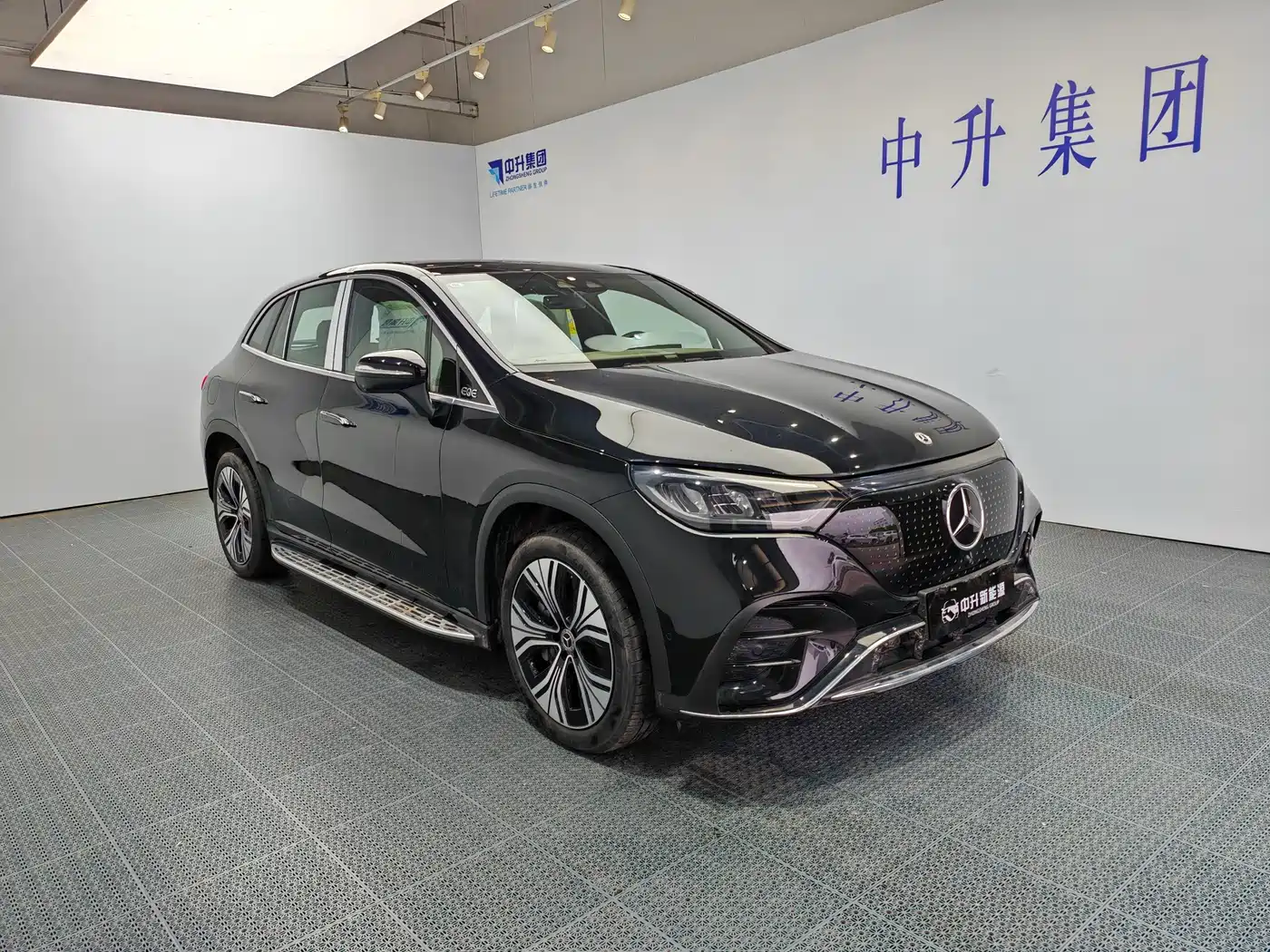 Mercedes-Benz EQE SUV 2024 500 4MATIC Luxury Edition фото 3