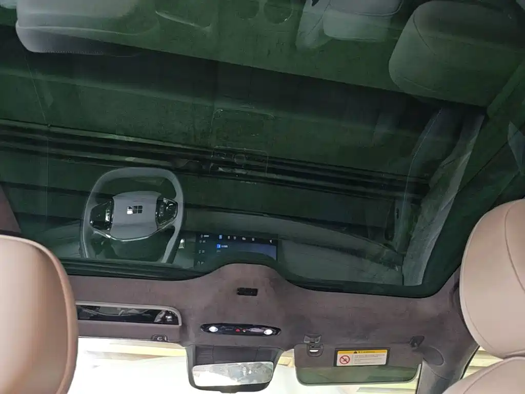 Geely Galaxy Galaxy Xingyao 8 2025 2025 Model 130km EM-i Flagship Edition