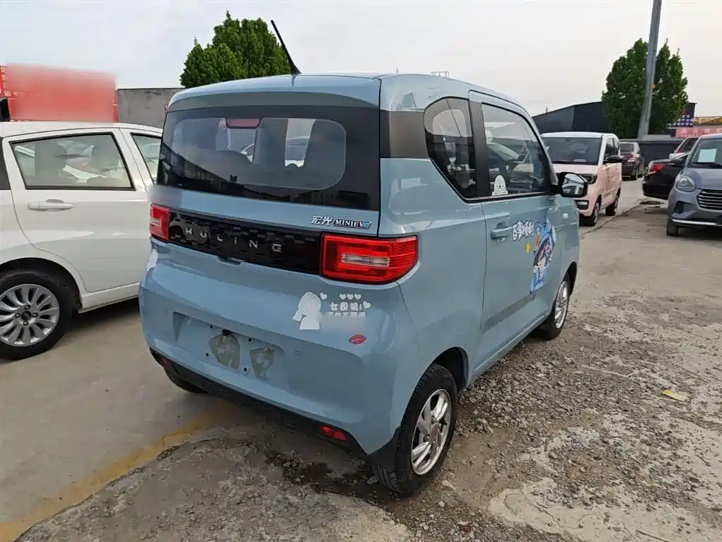 WULING AUTOMOBILE HONGGUANG MINIEV