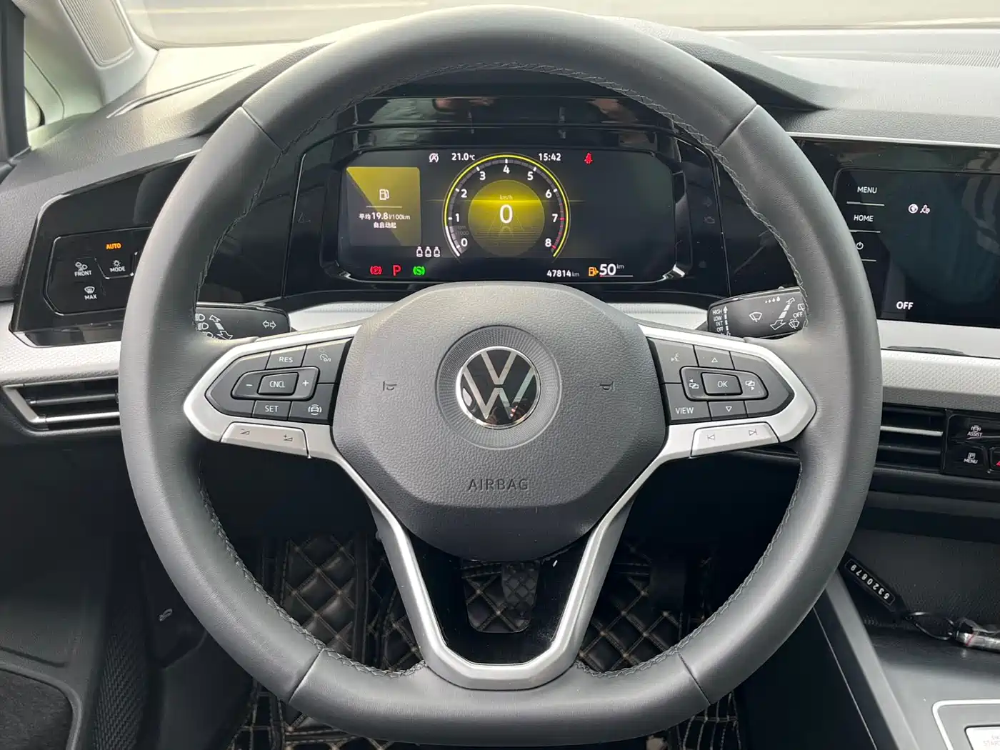 Volkswagen Golf 2023 280TSI DSG Pro фото 6