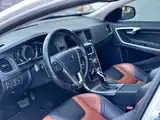 Фото 8 - Volvo V60