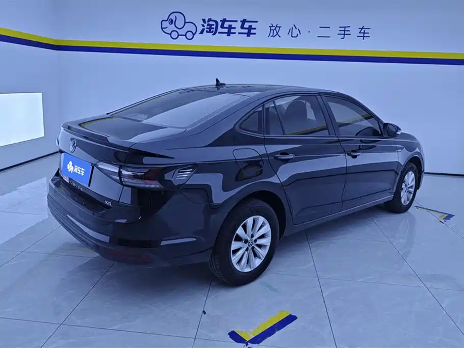 Volkswagen Lavida 2023 New Sharp 1.5L Auto Premium Edition фото 3