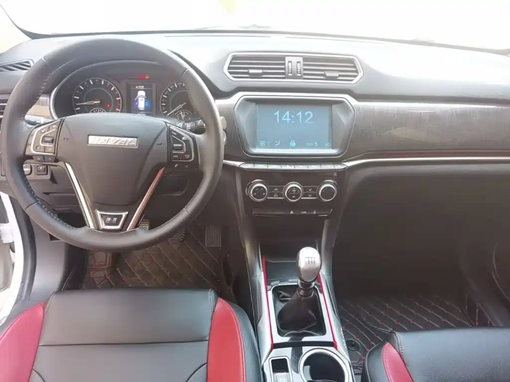 Фото 10 - Haval H2