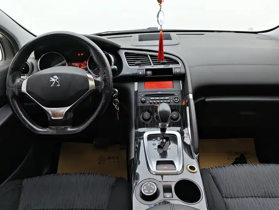Peugeot 3008 2015 1.6THP Automatic Classic Edition фото 12