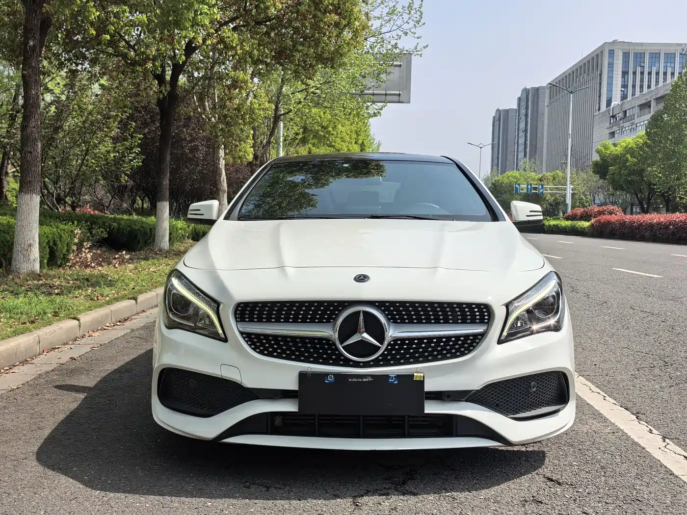 Mercedes-Benz CLA (Import) 2018 CLA 200 Fashion Edition фото 2