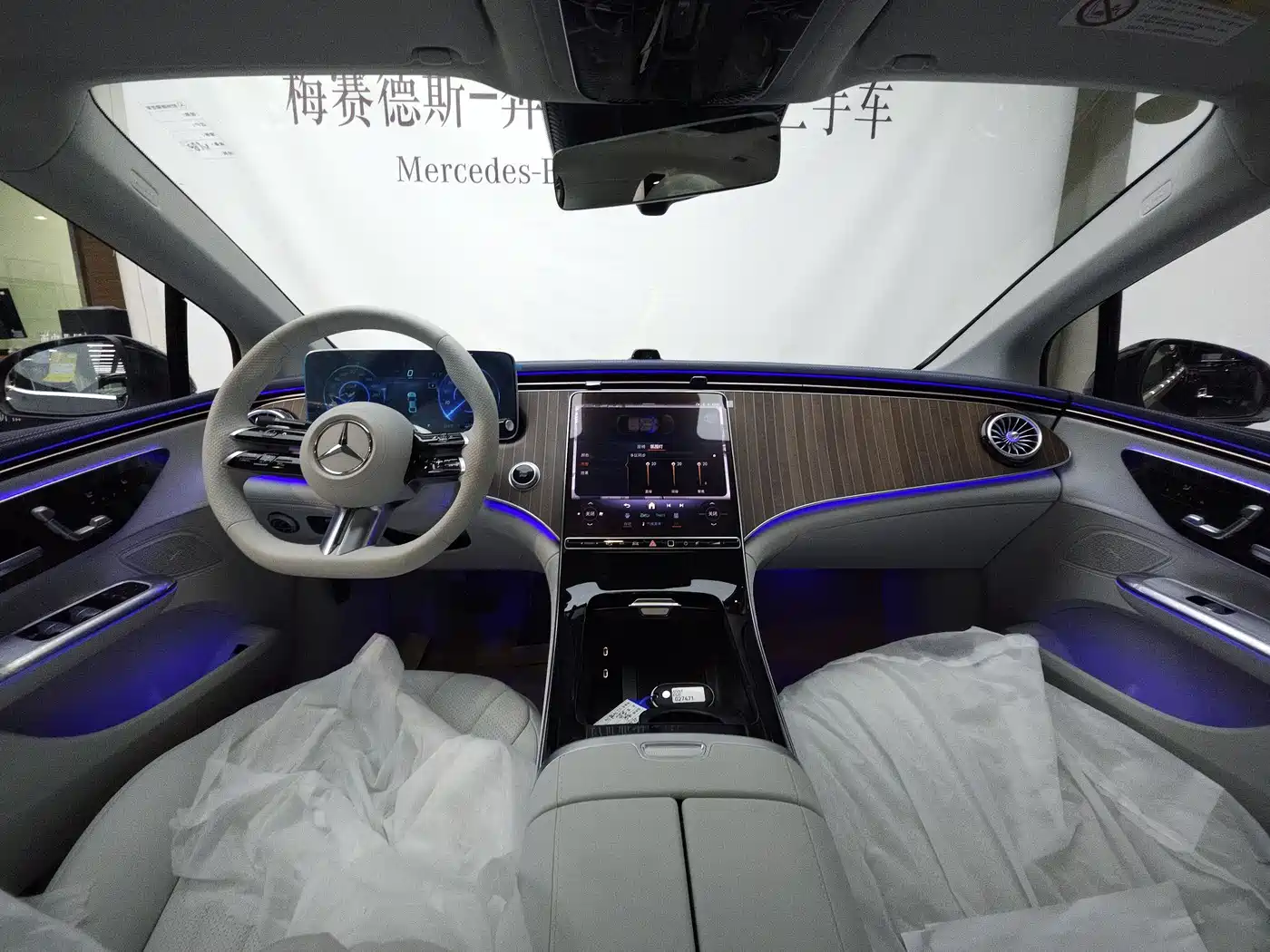 Mercedes-Benz EQE 2026 500 4MATIC Pioneer Edition фото 13