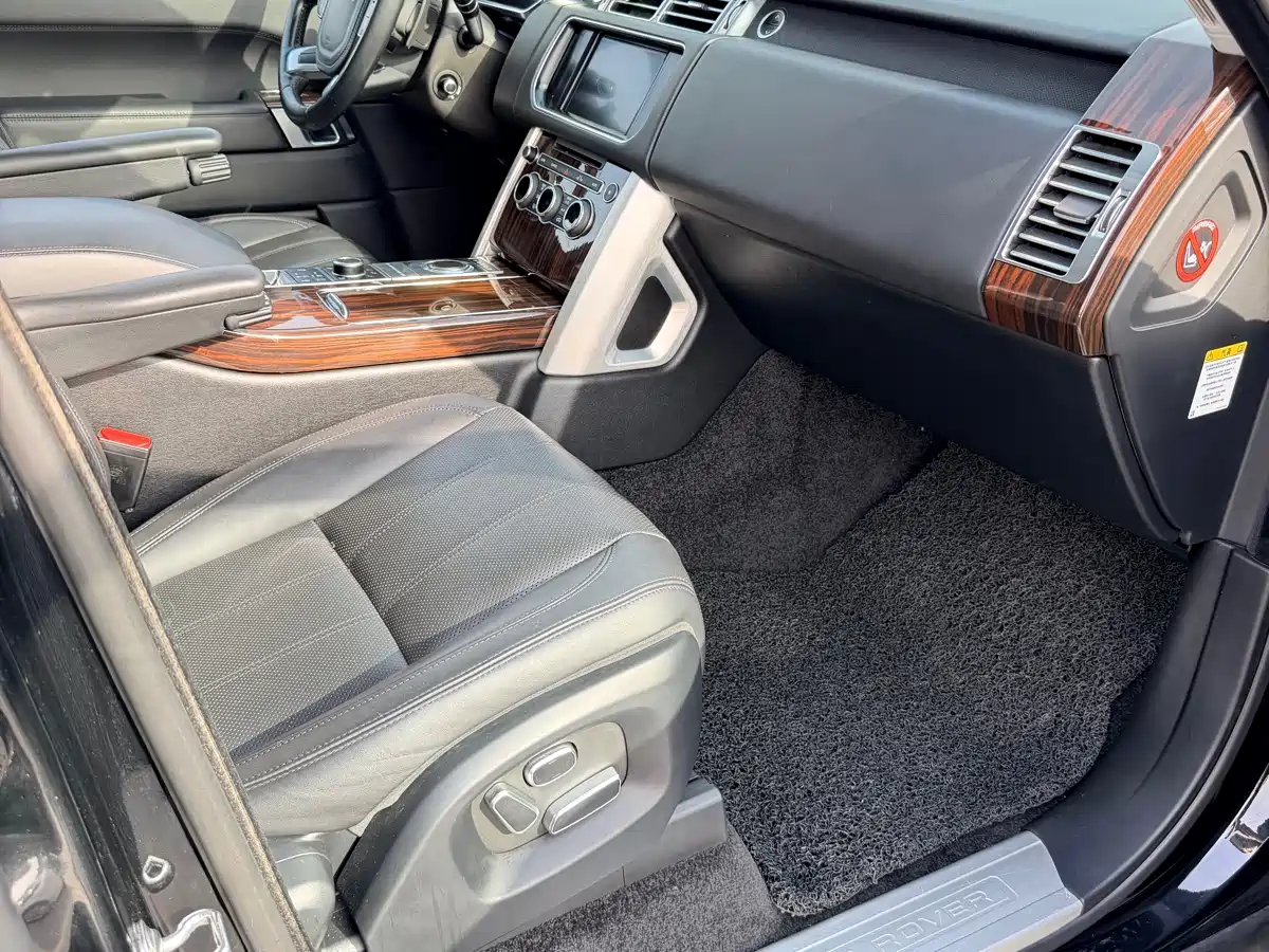 Land Rover Range Rover 2014 3.0 SC V6 Vogue фото 13