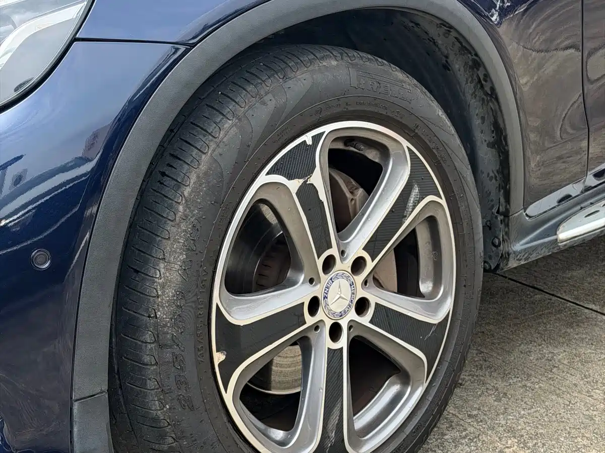 Mercedes-Benz GLC 2017 GLC 260 4MATIC Luxury фото 5