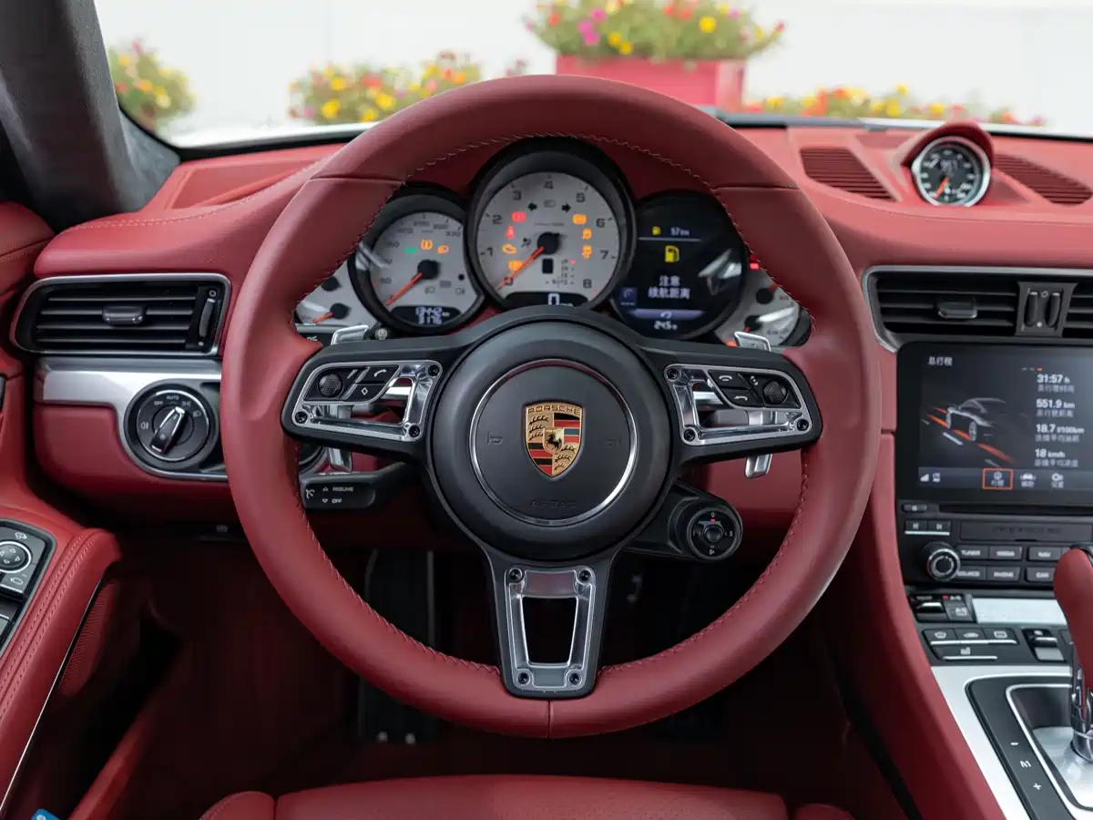 Porsche 911 2016 Carrera 4 3.0T фото 11