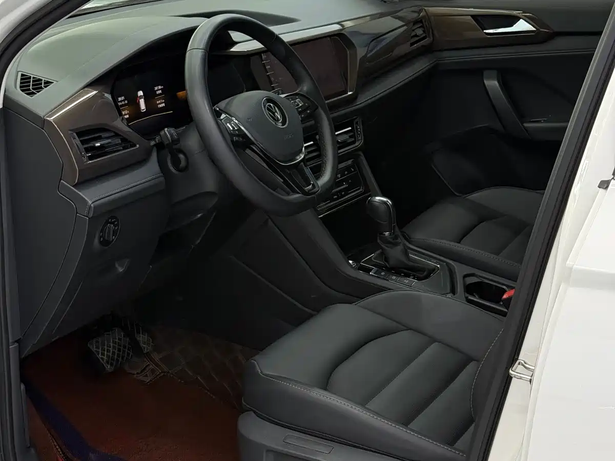 Volkswagen Tharu 2022 280TSI FWD Luxury Edition фото 7