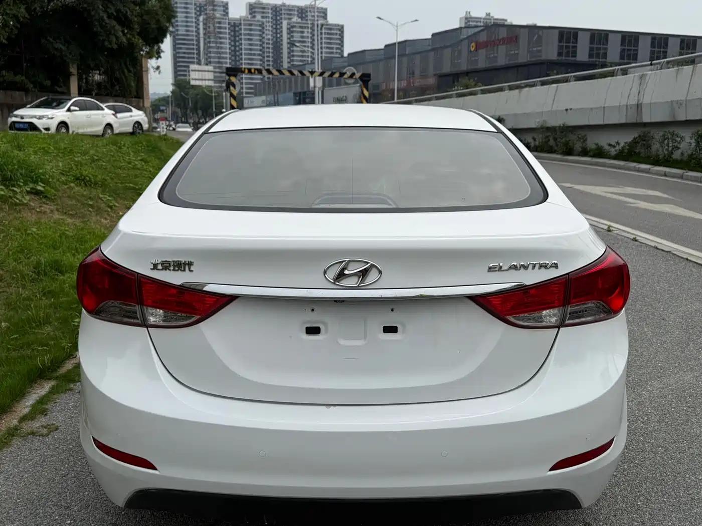 Hyundai Langdong 2015 1.6L Auto Premium фото 4